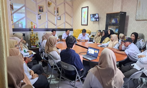 Rapat Kordinasi Penyusunan Dan Sinkronisasi Data Profil Kelurahan dan Kecamatan